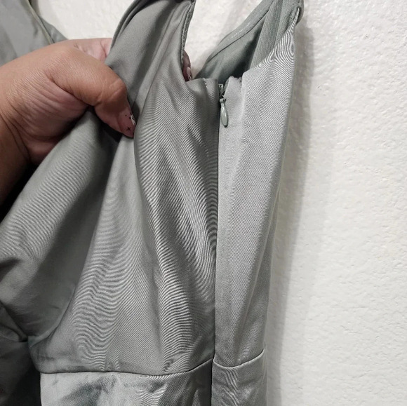 Lulu's Showing Off a Little Sage Green Asymmetrical Tulip Midi Dress M Wedding - Picture 10 of 11